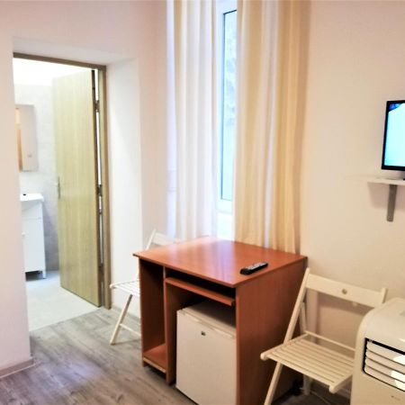Studio Piata Amzei 1 Apartment Bucharest Luaran gambar