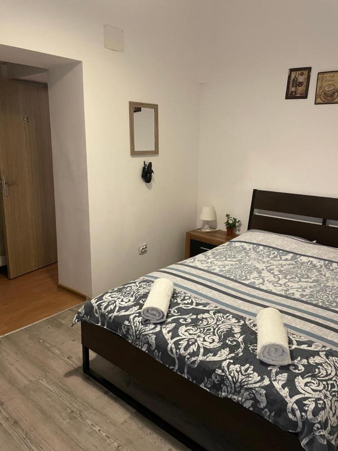 Studio Piata Amzei 1 Apartment Bucharest Luaran gambar