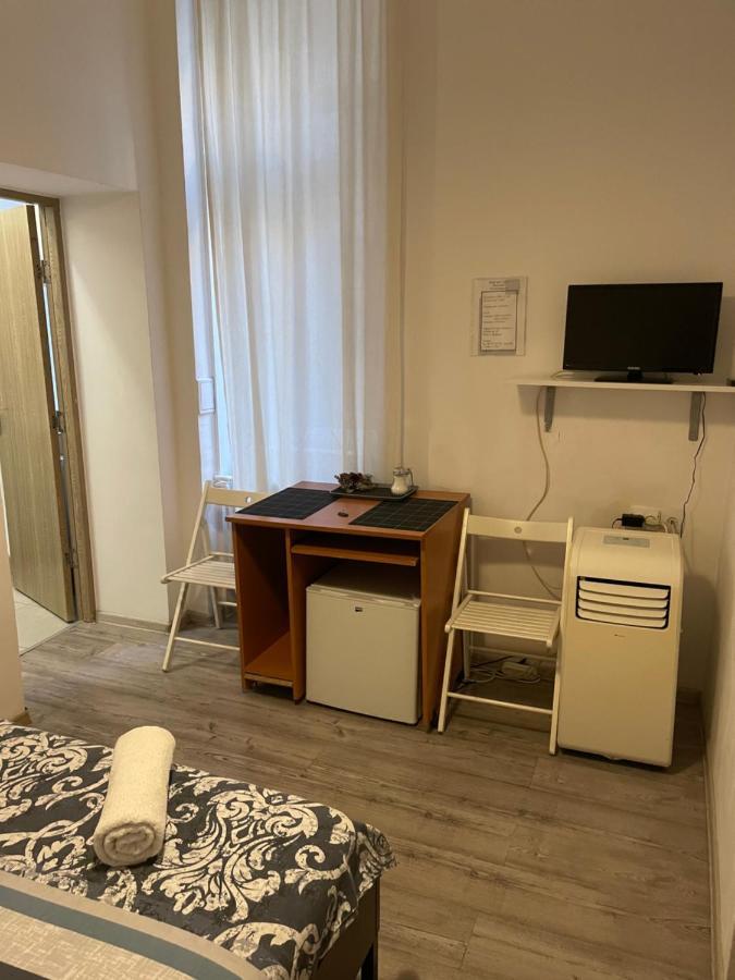 Studio Piata Amzei 1 Apartment Bucharest Luaran gambar