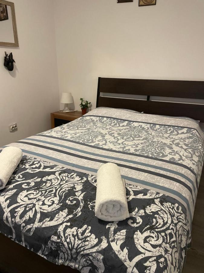 Studio Piata Amzei 1 Apartment Bucharest Luaran gambar